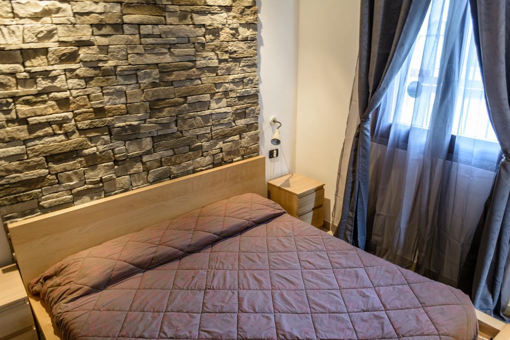 Bed And Breakfast Linate Peschiera Borromeo Habitación foto